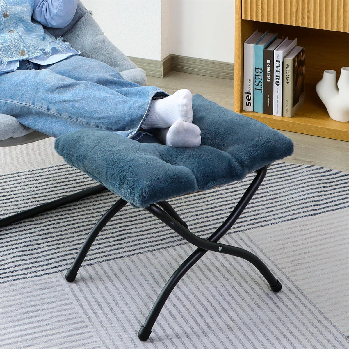 15"(H) Folding Ottoman, Foldable Footrest Stool, Portable Small Foot Stool for Couch, Collapsible Foot Rest Ottoman for Sofa, Accent Padded Ottomans for Living Room, Bedroom, Navy Blue