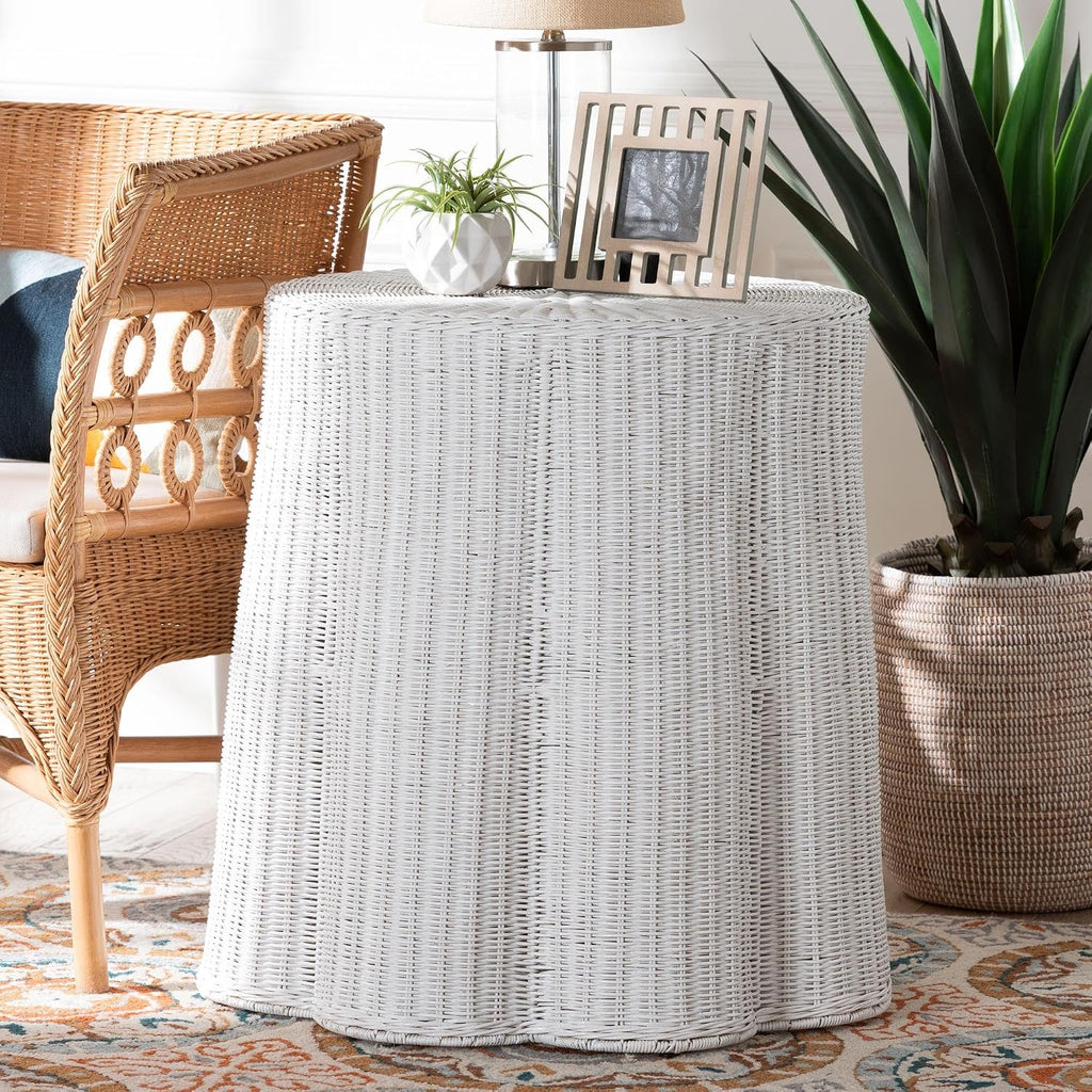 Bali & pari Palm Scallop Rattan Console Table – Handwoven Wicker Round Accent Table for Living Room, Sunroom or Foyer Place, Coastal Boho Style in White