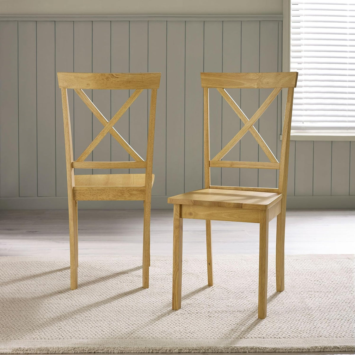 Furniturebox UK Bude Round Wooden Dining Table & 4 Millford Chairs (Oak-Effect & 4 Millford Chairs)