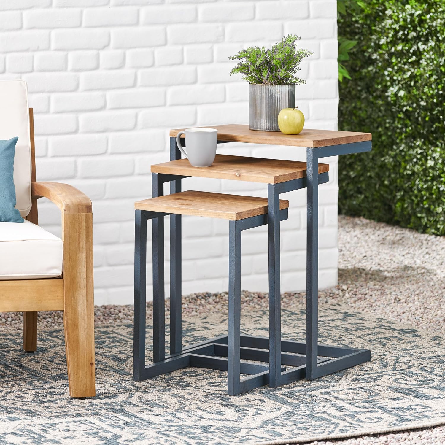 Nesting Table