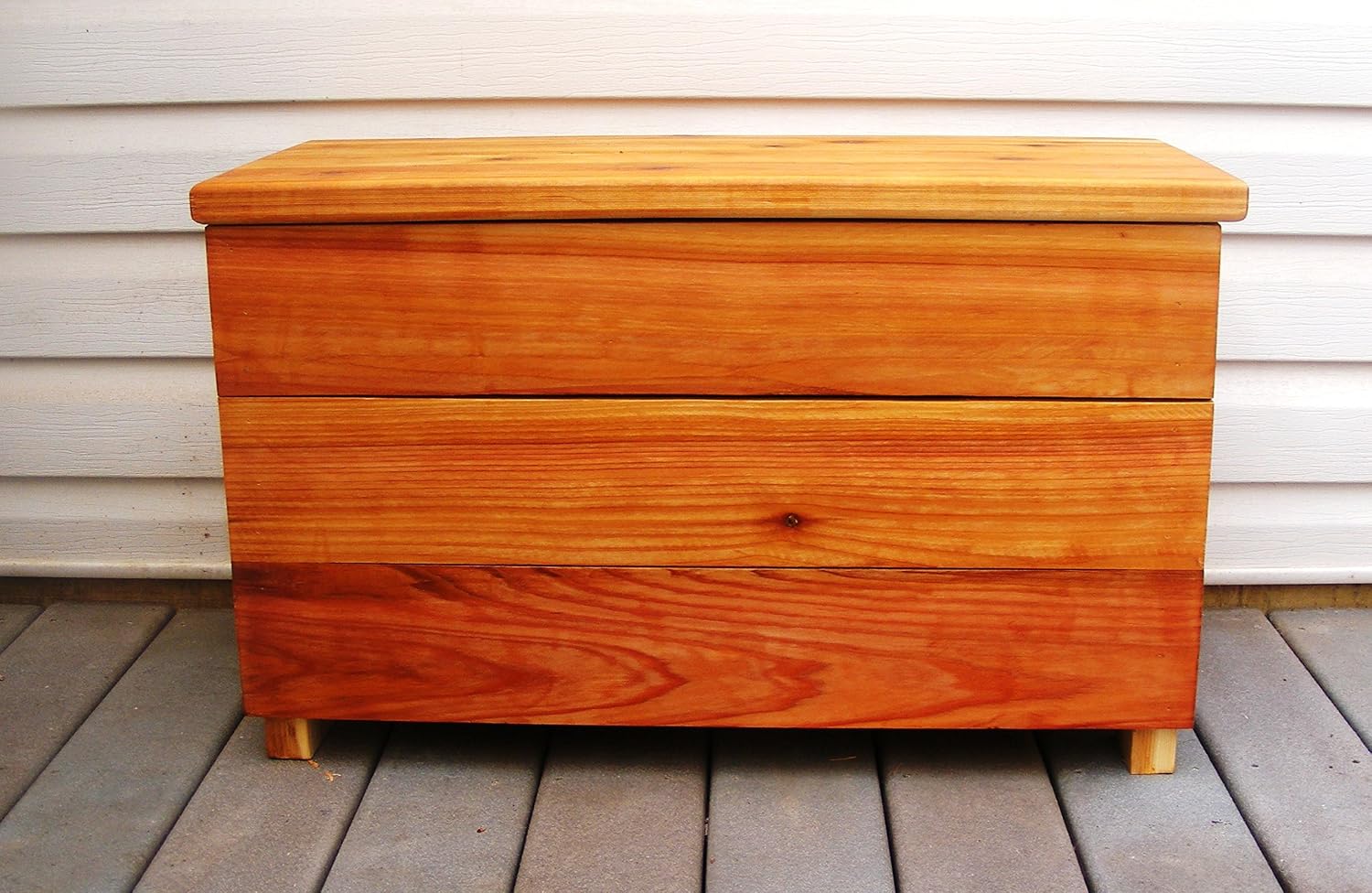 Steve's Gift Shoppe Cedar Chest and Storage Bench Size 30 x 19 x 13 inches