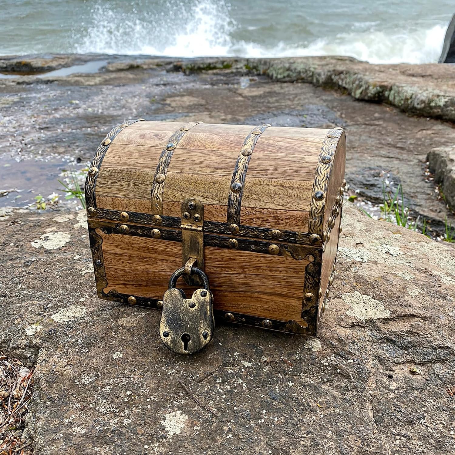 Nautical Cove Antiqued Finished Wood Treasure Chest with Decorative Rivets and Reinforcing Iron Strips with Lock and Skeleton Keys (Light Antique, Small 8 x 6 x 6)