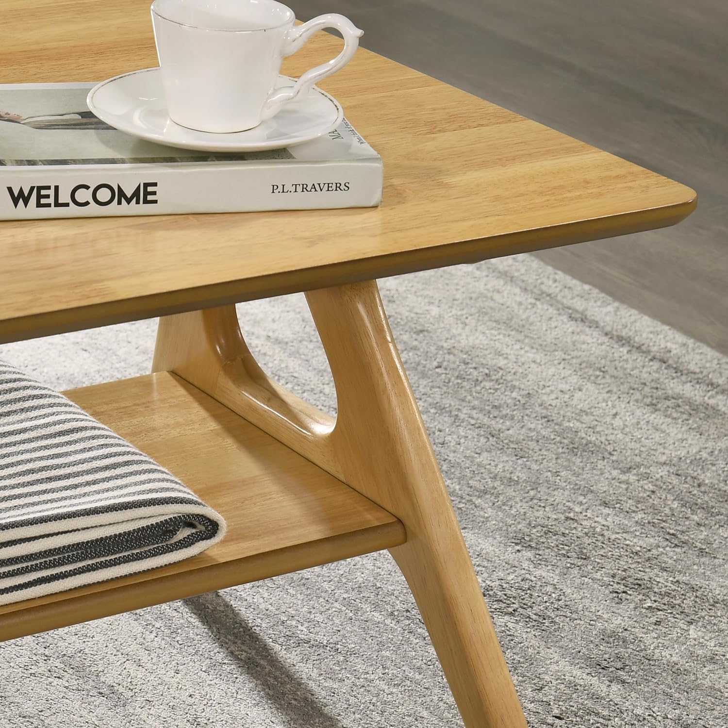 Roundhill Furniture Arona Mid-Century Modern Wood Shelf End Table, Natural Oak Finish